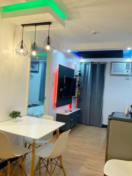 Ar02 1Bedroom Condo Unit With Free Pool, Hbo, Netflix & Wifi Davao City Exteriér fotografie